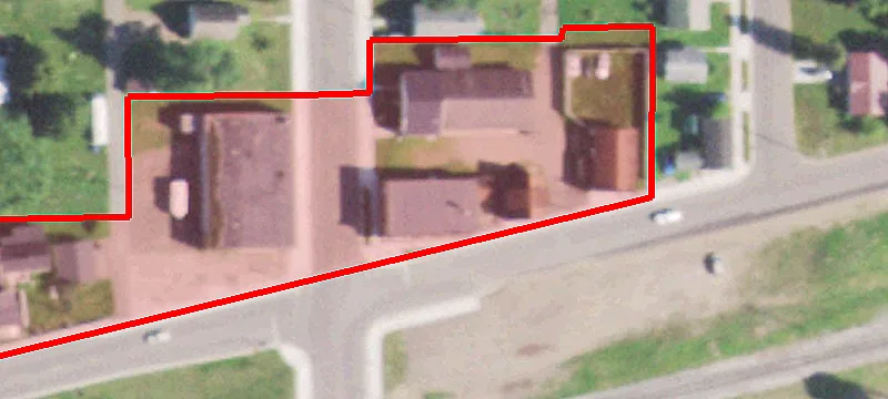 832 Main St
