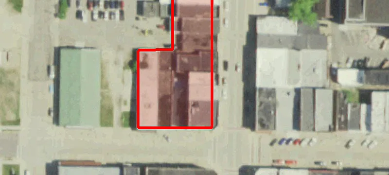 124 Main St