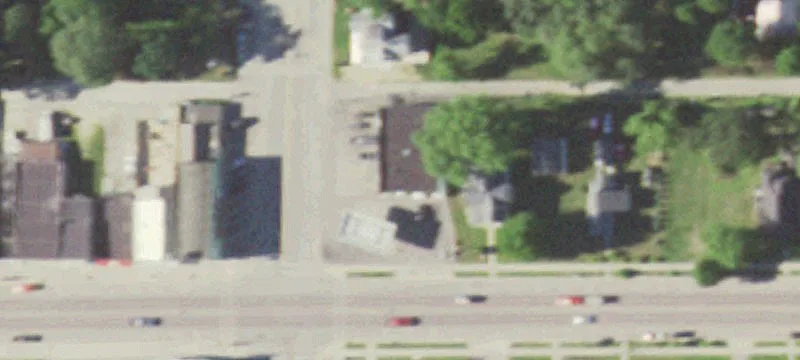 110 Ormsby St