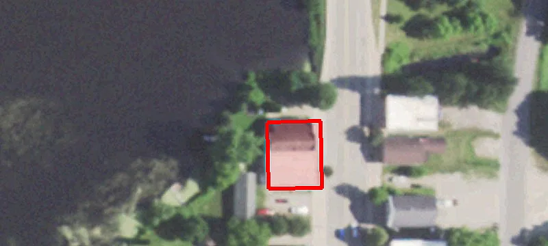 129 Main St