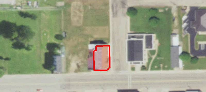 204 Commercial St