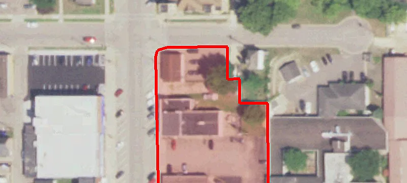 144 Eau Claire St
