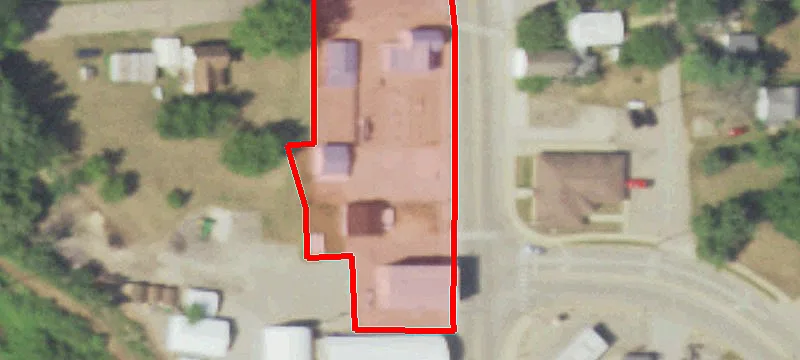 109th N Main St