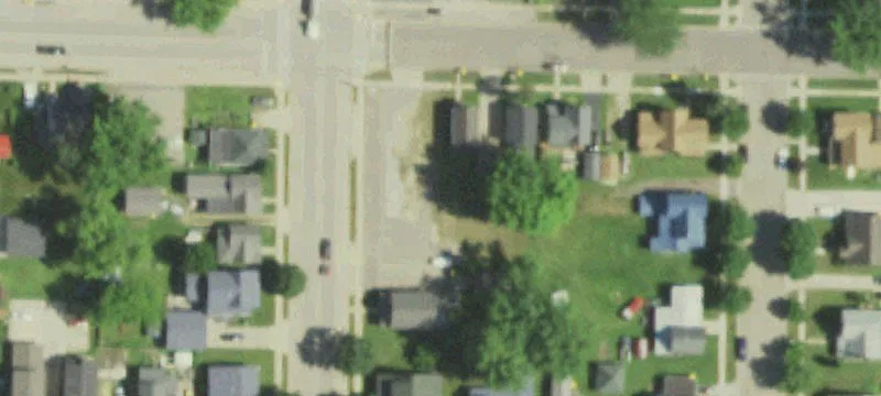865 Main St