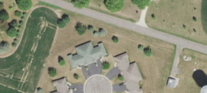 739 Lucas Ln