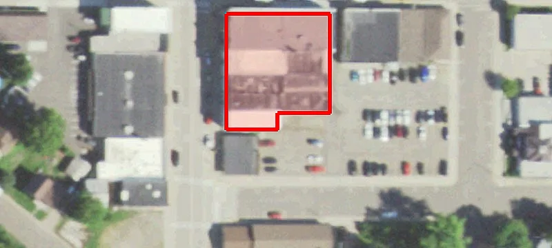 1512 Main St