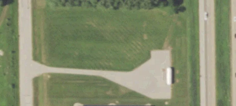 818 Frontier Rd