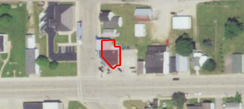 102 Commercial St