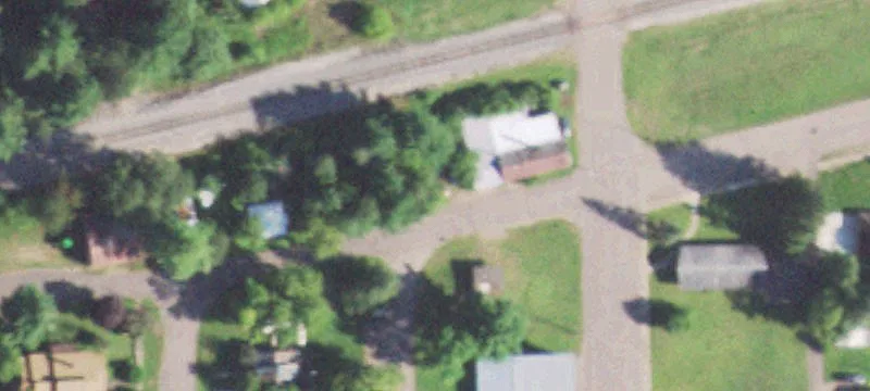 320 Riv Ave