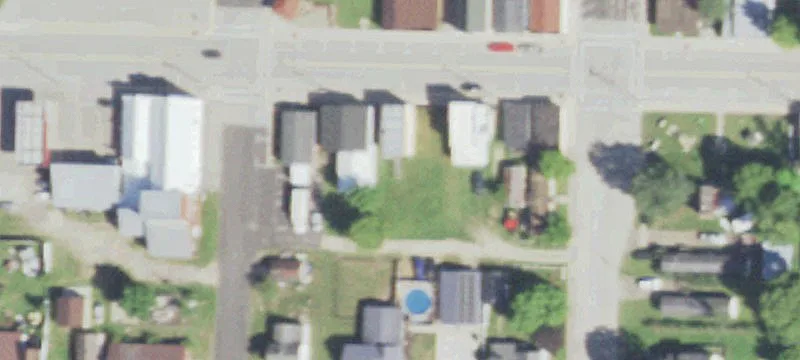 128 2nd St