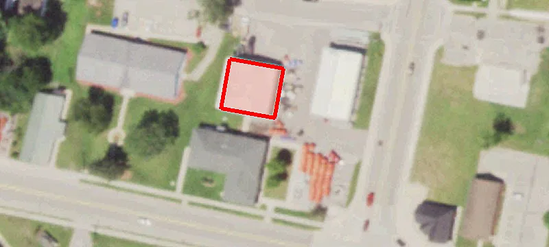 100 Main St