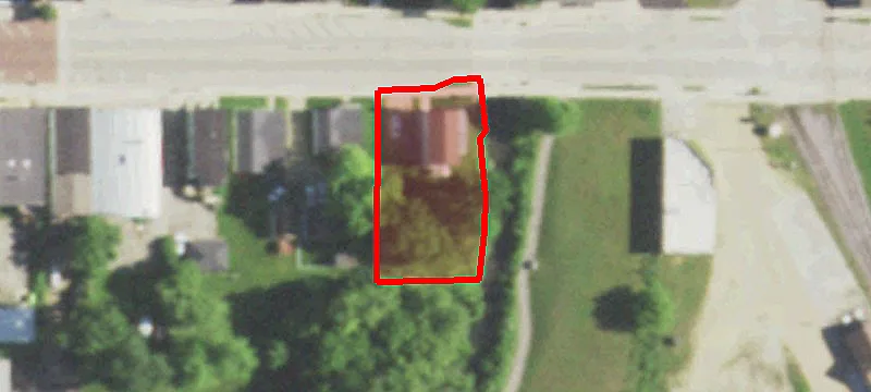 137 Main St