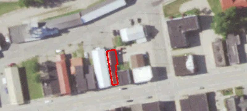137 Main St