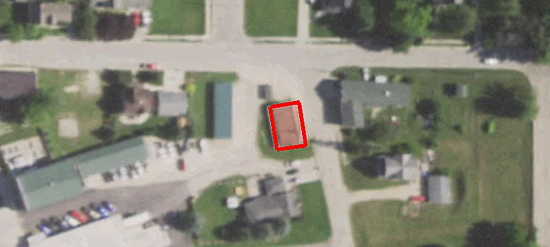 112 Pleasant St