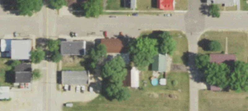 123 Commercial Ave