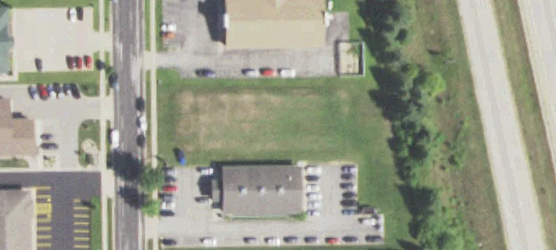 3819 Creekside Ln