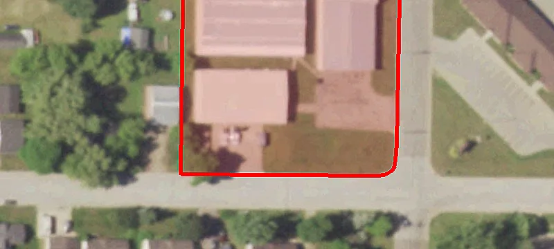 221 Jackson St