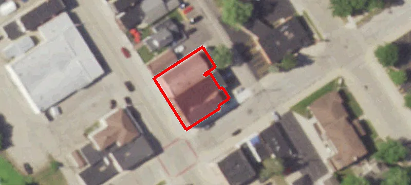 102 Main St