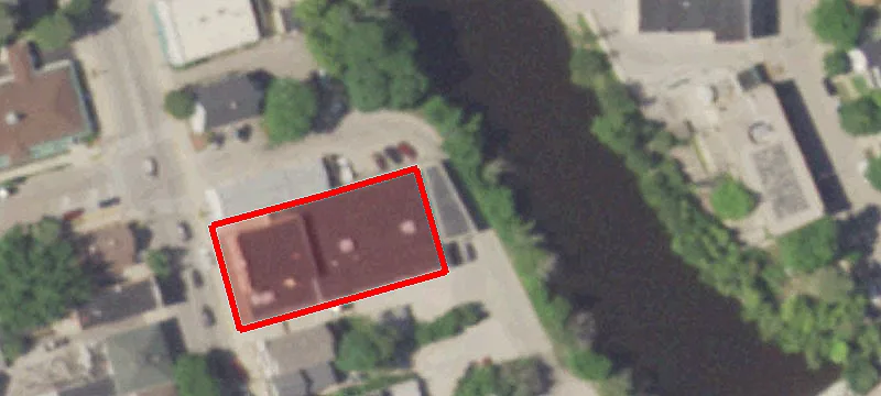 Cedarburg, WI 53012
