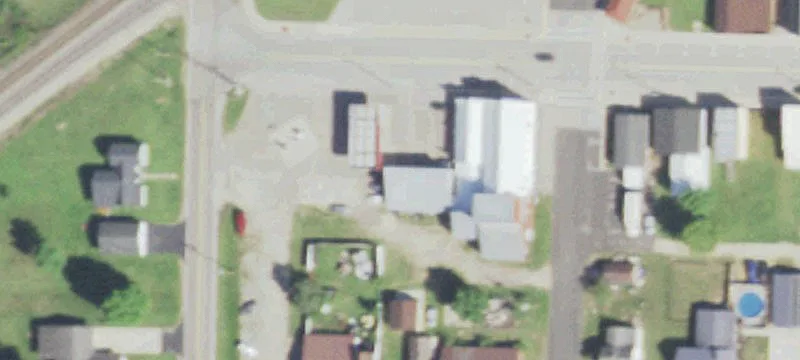 30 2nd St