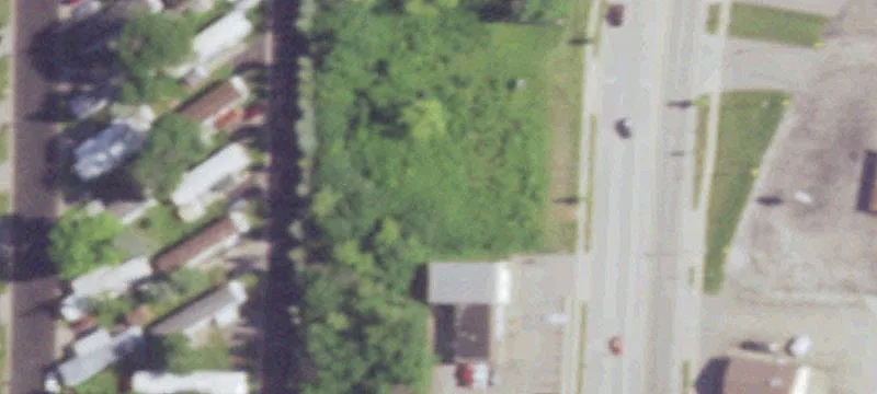 Racine St