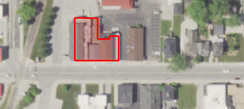 936 Ctr Ave