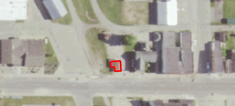 628 Main St