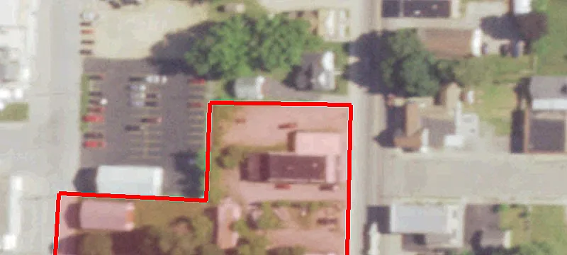 303 Main St