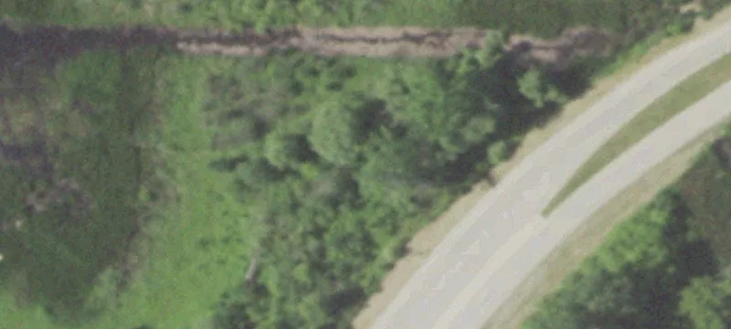 Frontage Rd