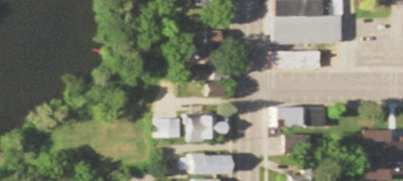 301 Main St