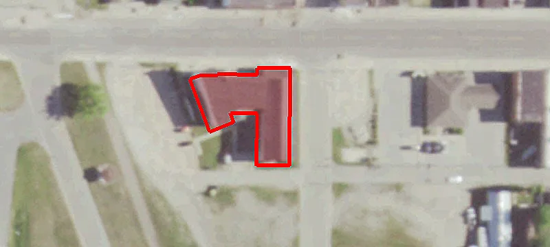 639 Main St