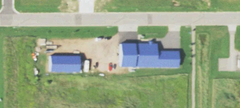 205 Willow Dr