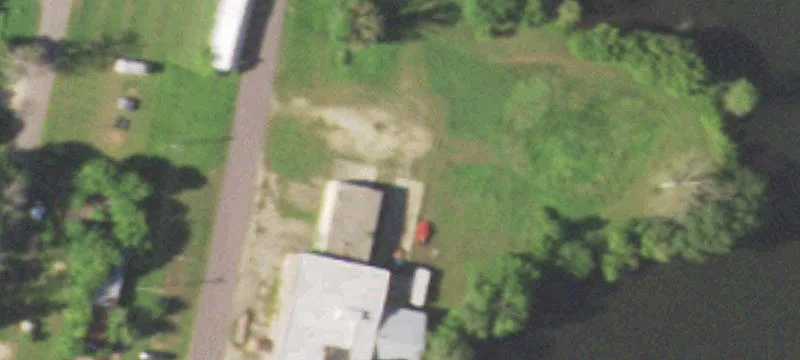 302 Ctr St