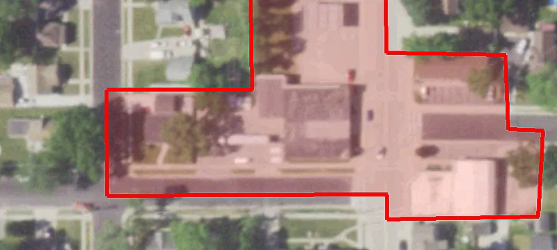 830 Main St