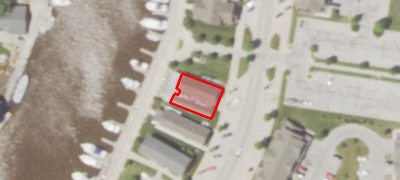 668 Pier Dr