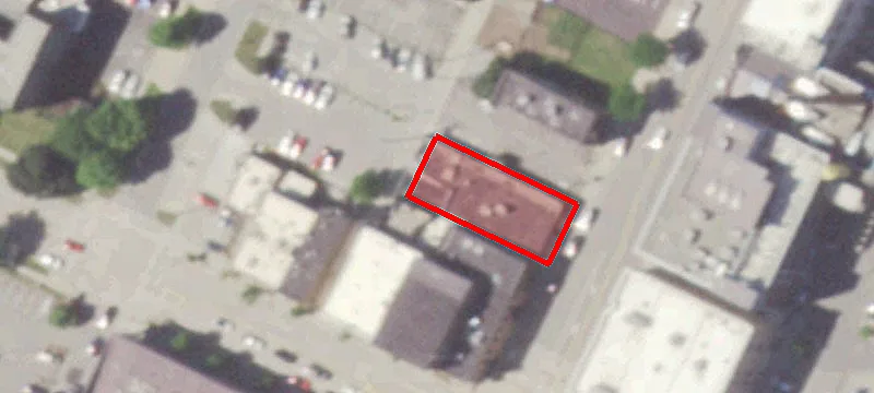 408 Dousman St