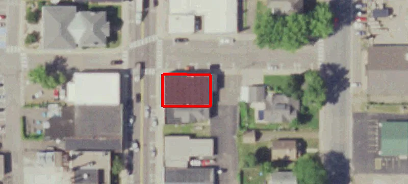 1296 2nd Ave