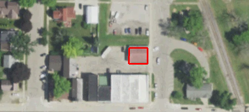 120 Commercial St