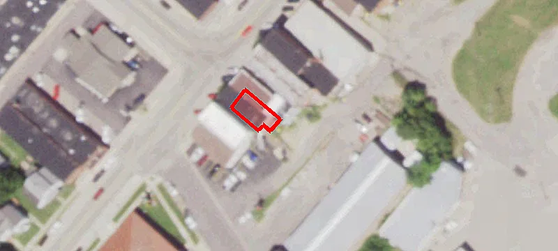 810 Water Ave