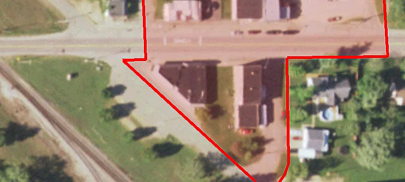 643 County E Rd