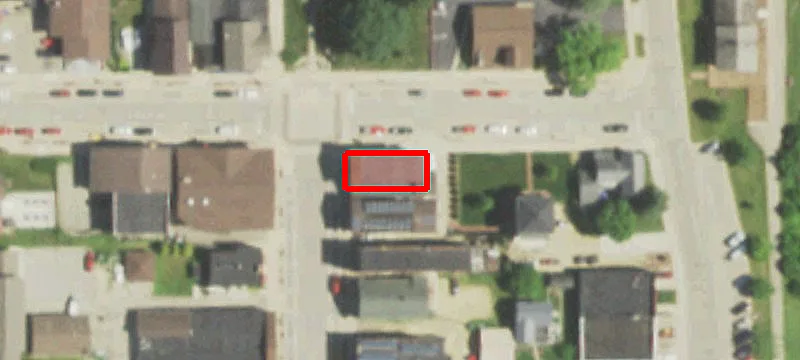 500 1st St