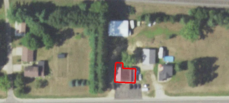 323 Railroad Ave