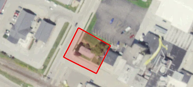 103 Maple Ave