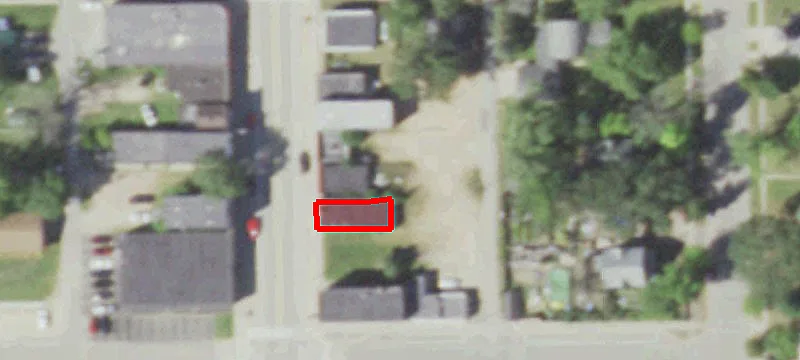 120 Main St