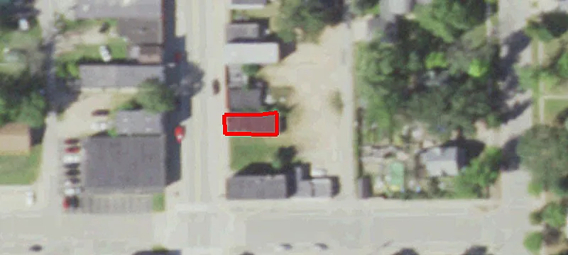 124 Main St