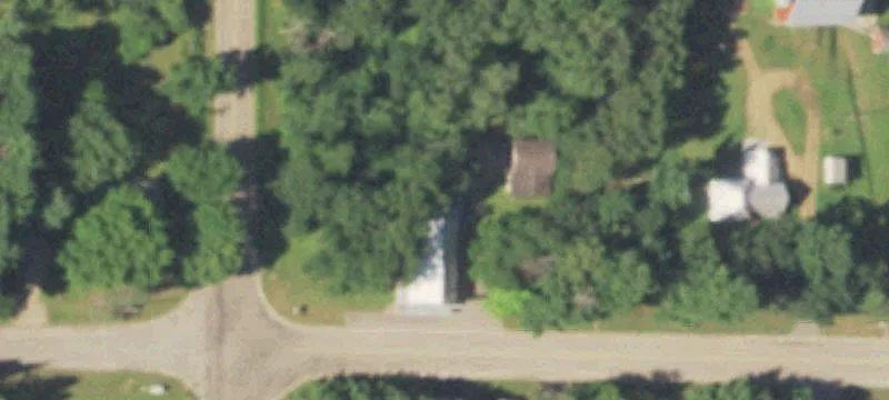 9404 County Rd D D