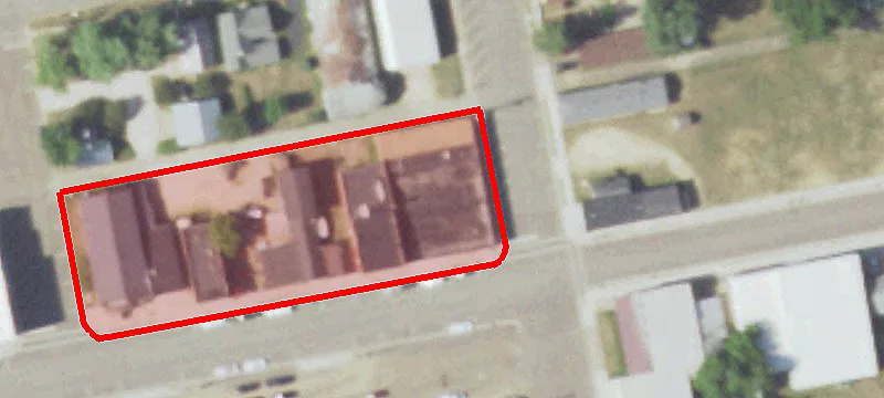 921 Main St