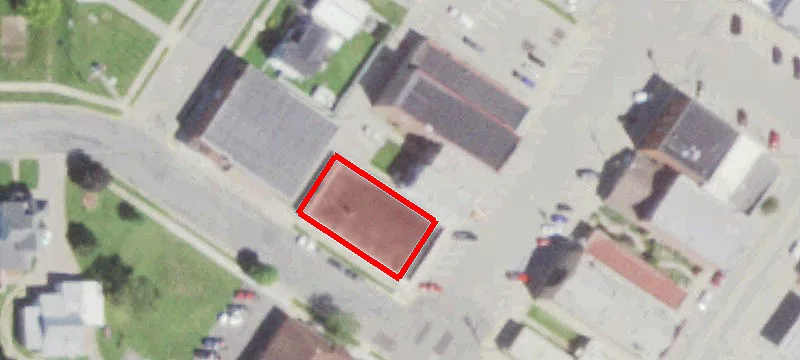 809 Main St