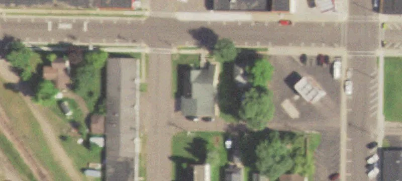 325 Knapp St