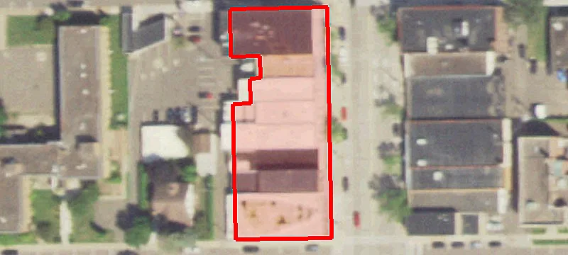 122 Main St